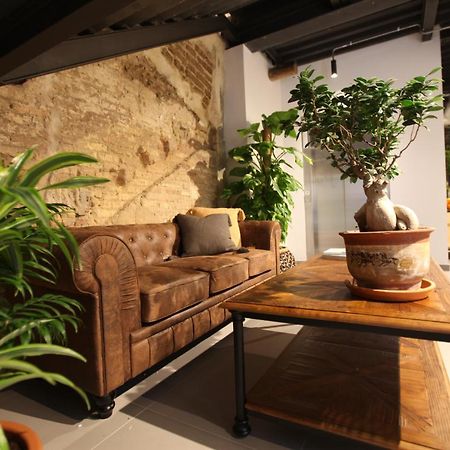 Vtz The Botanic Hostel Zaragoza Eksteriør billede