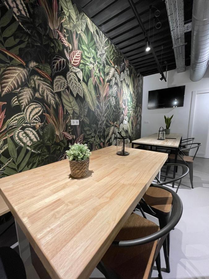 Vtz The Botanic Hostel Zaragoza Eksteriør billede
