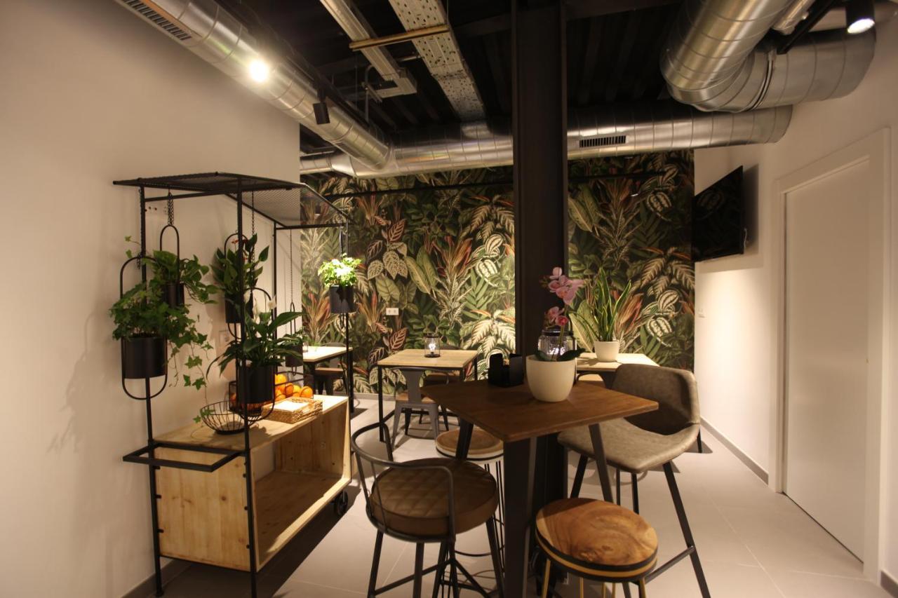 Vtz The Botanic Hostel Zaragoza Eksteriør billede