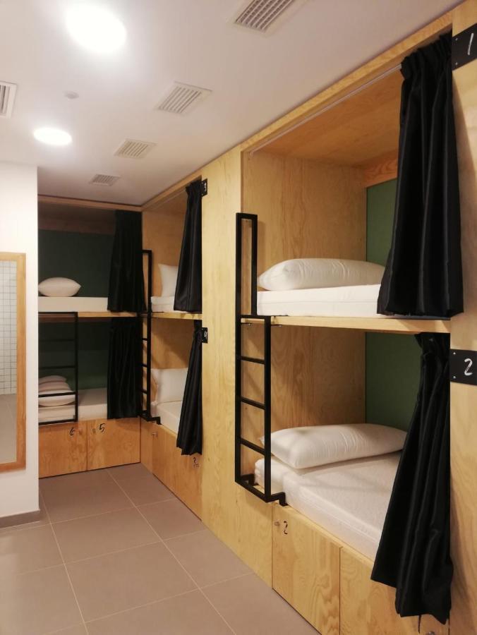 Vtz The Botanic Hostel Zaragoza Eksteriør billede