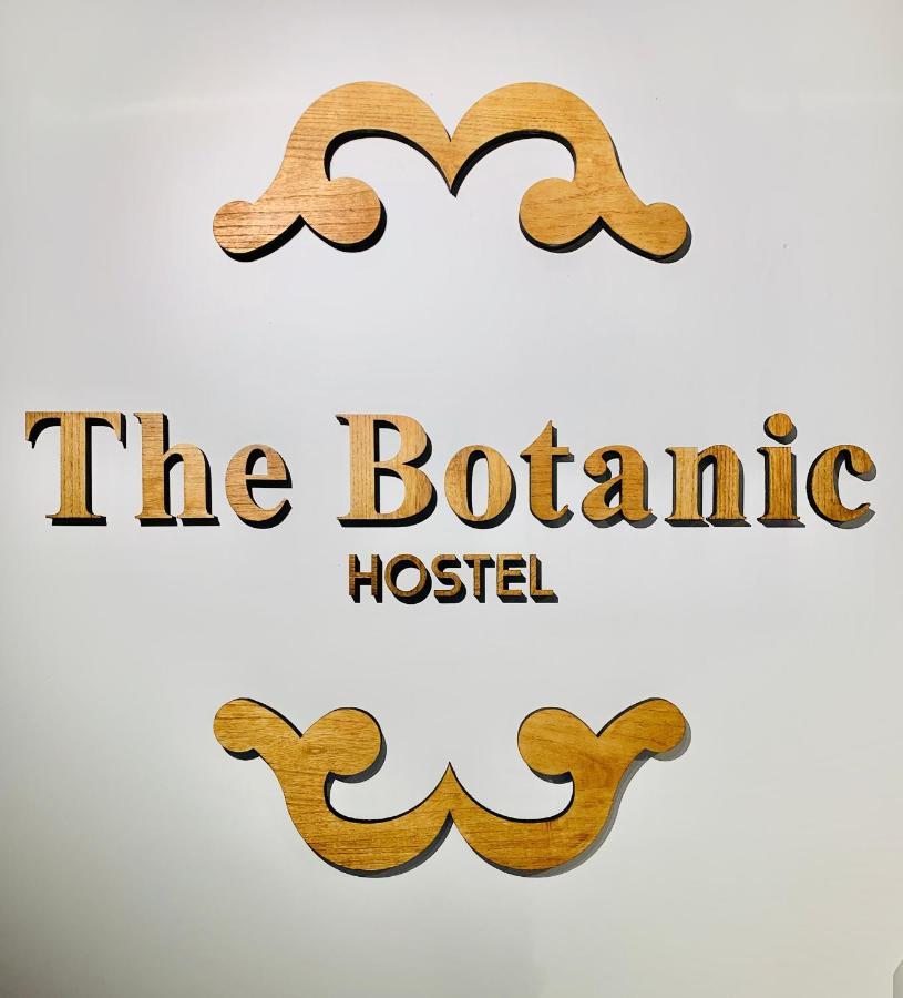 Vtz The Botanic Hostel Zaragoza Eksteriør billede