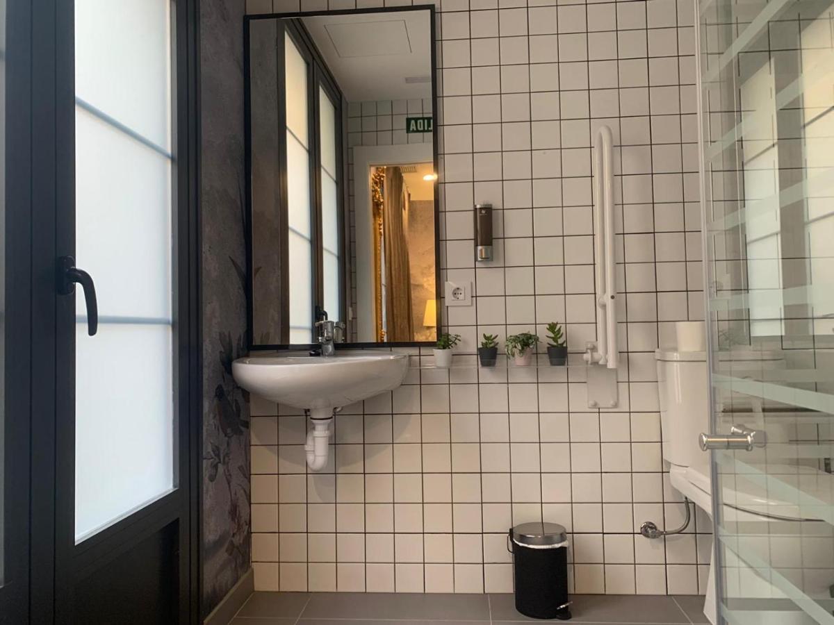 Vtz The Botanic Hostel Zaragoza Eksteriør billede